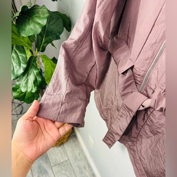 Lululemon New Moves Jacket Misty Mocha - Picture 6 of 12